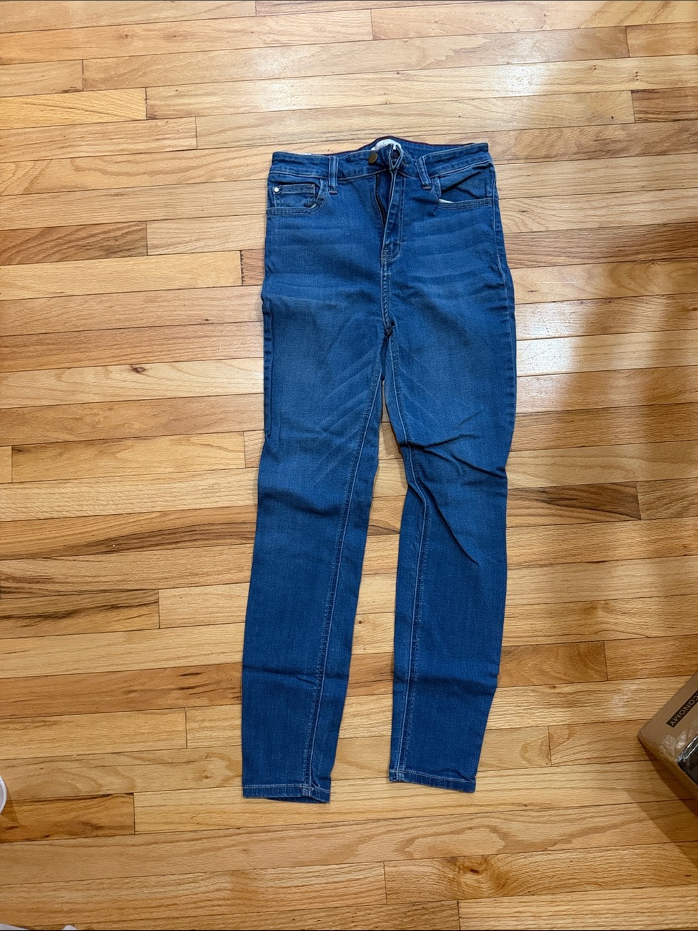Carly Jean Los Angeles Slim High-Rise Skinny Jeans in Deep Blue